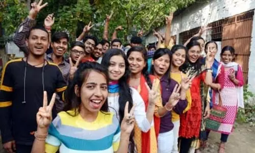JEE मेन परीक्षा 2026 का परिणाम जारी, 12 उम्मीदवारों को मिले 100 पर्सेंटाइल JEE मेन परीक्षा 2026 का परिणाम जारी, 12 उम्मीदवारों को मिले 100 पर्सेंटाइल