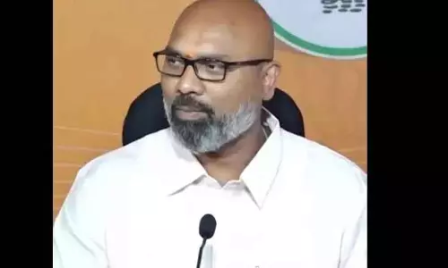 नगर निगम मीटिंग में BJP MP की मौजूदगी पर कांग्रेस पार्षदों ने लगाया विरोध