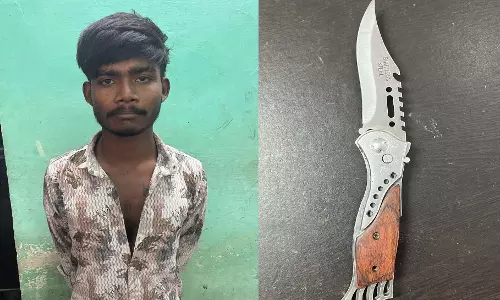गंज थाना पुलिस की ताबड़तोड़ कार्रवाई, छिनतई करने वाले चाकूबाज को किया गिरफ्तार