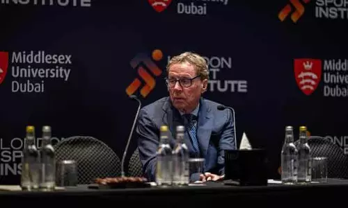 पूर्व मैनेजर हैरी रेडकनाप Dubai  में स्पोर्ट साइंस लॉन्च में मौजूद