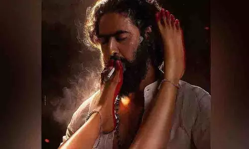 Danny का फर्स्ट लुक पोस्टर शहर में चर्चा का विषय बना हुआ