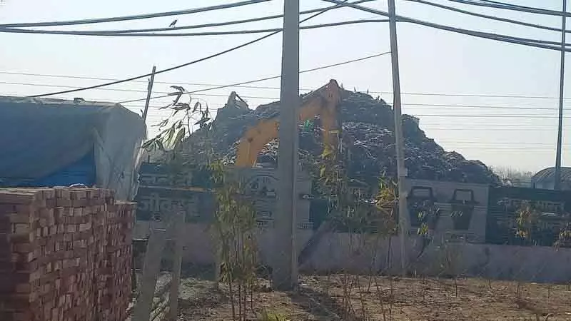 Yamunanagar नगर निगम ने ठोस कचरे के निपटान के लिए समझौता किया Yamunanagar नगर निगम ने ठोस कचरे के निपटान के लिए समझौता किया