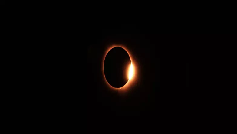 Surya Grahan 2026: साल का पहला सूर्य ग्रहण, जानें सूतक का समय Surya Grahan 2026: साल का पहला सूर्य ग्रहण, जानें सूतक का समय