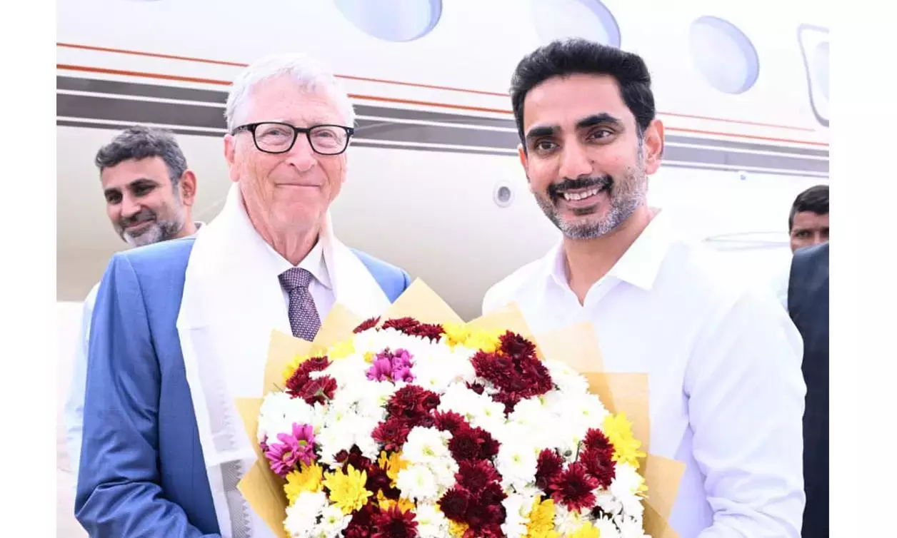 Andhra: माइक्रोसॉफ्ट के को-फाउंडर बिल गेट्स अमरावती पहुंचे Andhra: माइक्रोसॉफ्ट के को-फाउंडर बिल गेट्स अमरावती पहुंचे