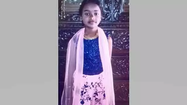 Chikkamagaluru : मां की डांट से 7वीं क्लास की लड़की ने की आत्महत्या Chikkamagaluru : मां की डांट से 7वीं क्लास की लड़की ने की आत्महत्या