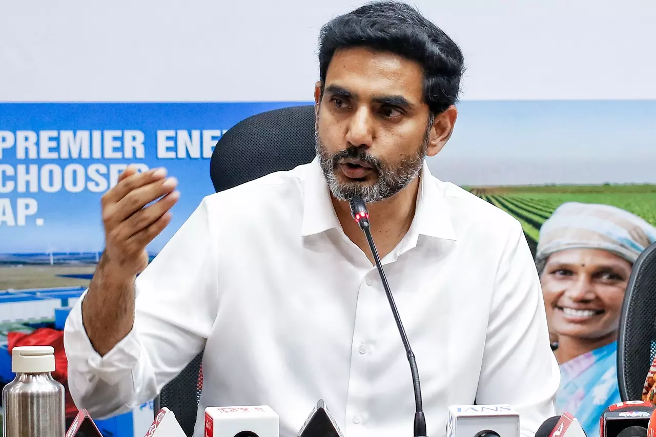 Andhra Pradesh के मंत्री लोकेश मुस्लिम वेंडर के सपोर्ट में आए Andhra Pradesh के मंत्री लोकेश मुस्लिम वेंडर के सपोर्ट में आए