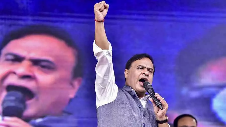 CM के हेट स्पीच पर खुद संज्ञान लें: पूर्व सिविल सर्वेंट्स ने सुप्रीम कोर्ट से अपील की CM के हेट स्पीच पर खुद संज्ञान लें: पूर्व सिविल सर्वेंट्स ने सुप्रीम कोर्ट से अपील की