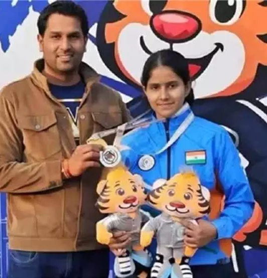 Chandigarh: रेवाड़ी की चहक ने एशियन शूटिंग में जीता सिल्वर Chandigarh: रेवाड़ी की चहक ने एशियन शूटिंग में जीता सिल्वर