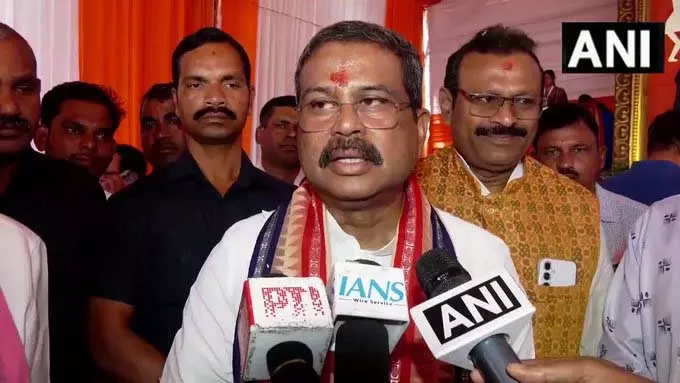 कृषि व पशुपालन को बढ़ावा, 1,000 गाय दान योजना से किसानों को लाभ: Dharmendra Pradhan कृषि व पशुपालन को बढ़ावा, 1,000 गाय दान योजना से किसानों को लाभ: Dharmendra Pradhan