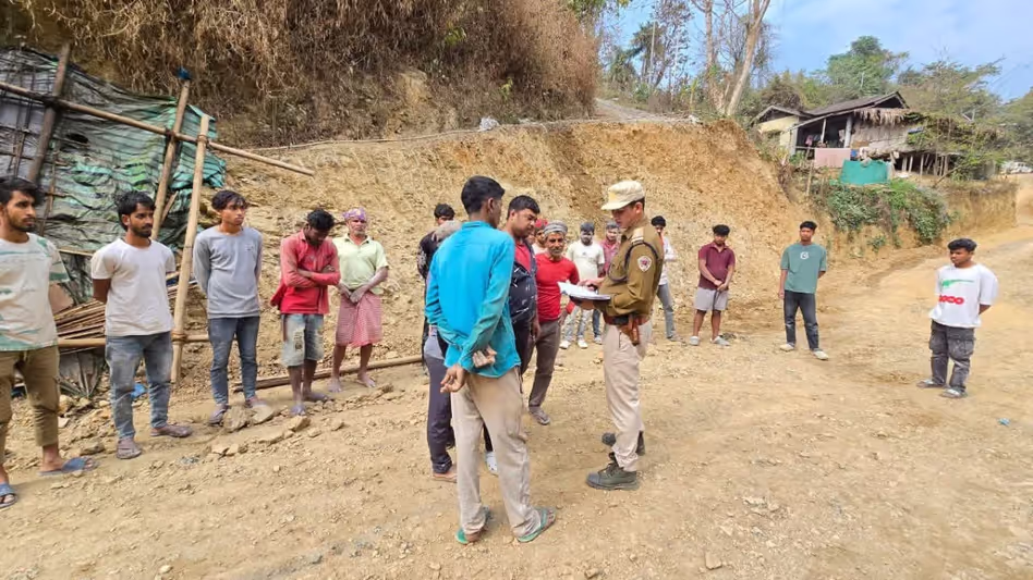 Arunachal : चांगलांग में ILP लागू करने की मुहिम में बिना वैलिड डॉक्यूमेंट्स के आए माइग्रेंट वर्कर्स को पकड़ा Arunachal : चांगलांग में ILP लागू करने की मुहिम में बिना वैलिड डॉक्यूमेंट्स के आए माइग्रेंट वर्कर्स को पकड़ा