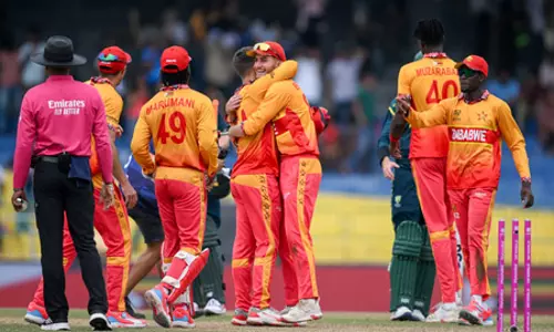 टी20 विश्व कप 2026: ऑस्ट्रेलिया को बाहर का रास्ता दिखाकर सुपर-8 में जाना चाहेगा जिम्बाब्वे, आज होंगे रोचक मुकाबले