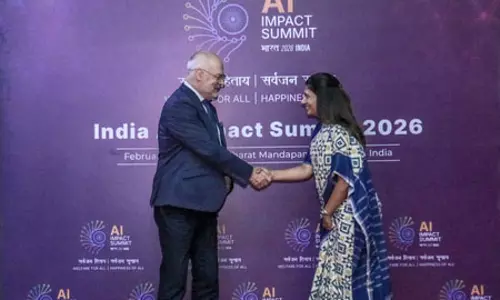 इंडिया AI इम्पैक्ट समिट में शामिल होने के लिए भारत पहुंचे एस्टोनिया के राष्ट्रपति अलर करिस इंडिया AI इम्पैक्ट समिट में शामिल होने के लिए भारत पहुंचे एस्टोनिया के राष्ट्रपति अलर करिस