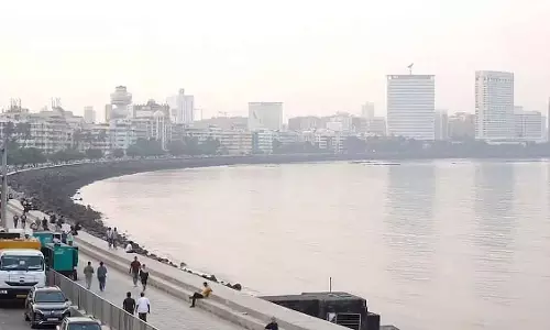 Mumbai : शहर में आसमान साफ और विज़िबिलिटी में सुधार, AQI में काफी गिरावट Mumbai : शहर में आसमान साफ और विज़िबिलिटी में सुधार, AQI में काफी गिरावट