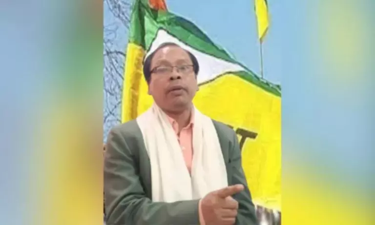 IPFT ने कोकबोरोक लिपि पर टिप्पणी को लेकर त्रिपुरा के CM माणिक साहा पर निशाना साधा IPFT ने कोकबोरोक लिपि पर टिप्पणी को लेकर त्रिपुरा के CM माणिक साहा पर निशाना साधा