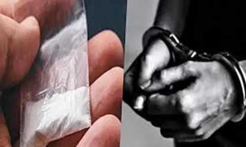 Hamirpur: 6 ग्राम चिट्टे के साथ दो तस्कर गिरफ्तार Hamirpur: 6 ग्राम चिट्टे के साथ दो तस्कर गिरफ्तार