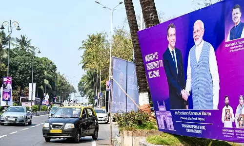 मैक्रों से मिलने का इंतजार कर रहे पीएम मोदी, बोले- हमारी बातचीत से तरक्की में मिलेगी मदद