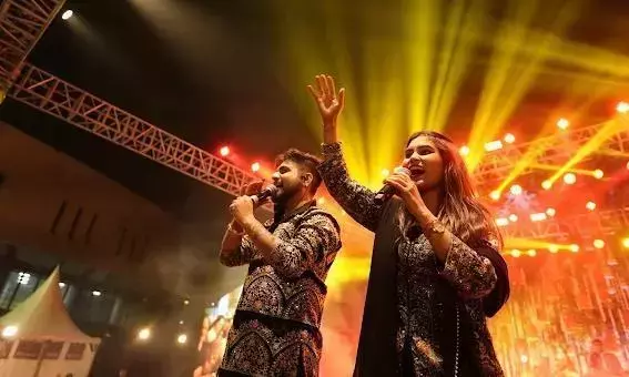 Bhajan क्लबिंग पारंपरिक नाइटलाइफ़ के लिए एक वायरल विकल्प के रूप में उभरा है