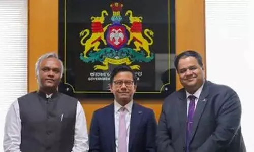 Bengaluru : प्रियांक खड़गे ने UK के मंत्री के साथ AI पर चर्चा की Bengaluru : प्रियांक खड़गे ने UK के मंत्री के साथ AI पर चर्चा की