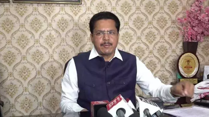 असम कांग्रेस के पूर्व प्रमुख ने इस्तीफा दिया, पुनर्विचार करेंगे असम कांग्रेस के पूर्व प्रमुख ने इस्तीफा दिया, पुनर्विचार करेंगे