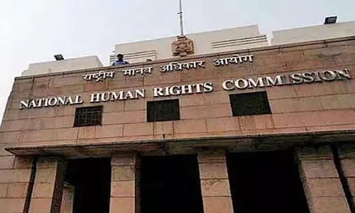 डीयू में महिला पत्रकार पर हमले पर NHRC ने कार्रवाई रिपोर्ट मांगी डीयू में महिला पत्रकार पर हमले पर NHRC ने कार्रवाई रिपोर्ट मांगी