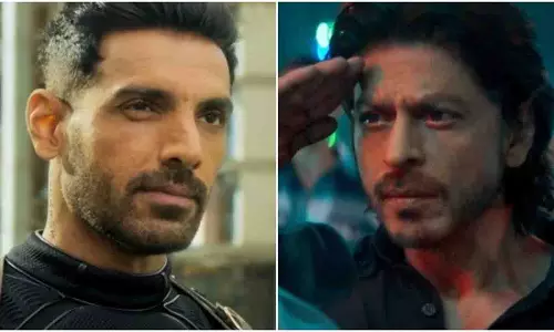 John Abraham ने शाहरुख खान और अक्षय कुमार के बारे में कहा, “कोई मुकाबला नहीं, सिर्फ सम्मान” John Abraham ने शाहरुख खान और अक्षय कुमार के बारे में कहा, “कोई मुकाबला नहीं, सिर्फ सम्मान”