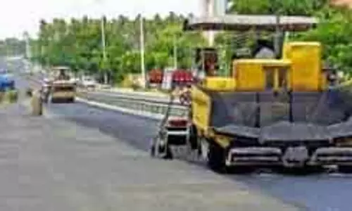 GCC ने नुंगमबक्कम में टैंक बंड रोड को फिर से बनाना शुरू किया