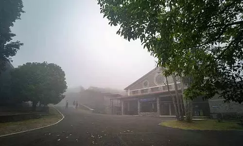 Kodaikanal इंटरनेशनल स्कूल 125 साल का हुआ, IB शिक्षा के 50 साल पूरे होने का जश्न मनाया Kodaikanal इंटरनेशनल स्कूल 125 साल का हुआ, IB शिक्षा के 50 साल पूरे होने का जश्न मनाया