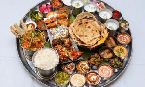 जनवरी में घर पर बनी शाकाहारी थाली की कीमत एक प्रतिशत घटी, मांसाहारी थाली का दाम 7 प्रतिशत कम हुआ जनवरी में घर पर बनी शाकाहारी थाली की कीमत एक प्रतिशत घटी, मांसाहारी थाली का दाम 7 प्रतिशत कम हुआ