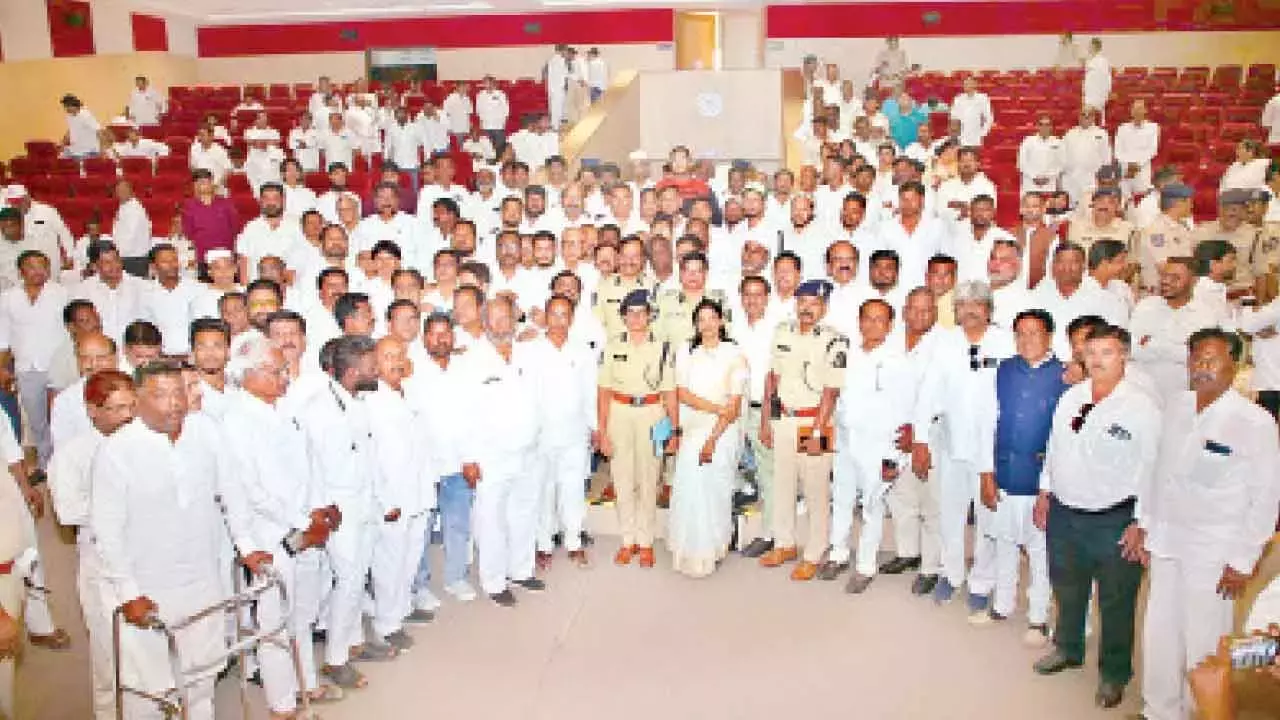 सांप्रदायिक सद्भाव के लिए शांति समितियां महत्वपूर्ण: सज्जनार