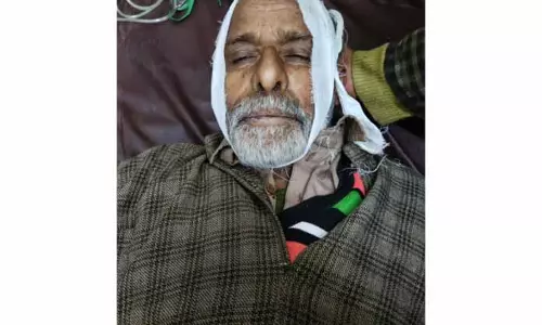 Anantnag में फोर वे होटल के पास एक अज्ञात व्यक्ति मृत मिला
