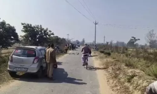 दामाद ने ससुर को हॉकी स्टिक से पीट-पीटकर मार डाला; हमले में बुजुर्ग बहन घायल दामाद ने ससुर को हॉकी स्टिक से पीट-पीटकर मार डाला; हमले में बुजुर्ग बहन घायल
