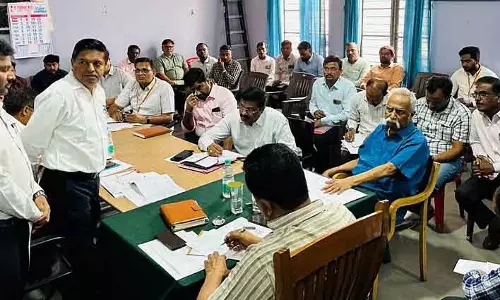 गर्मियों में पानी की सप्लाई अच्छे से करें: Prakash Hukkeri ने अधिकारियों को दिए निर्देश गर्मियों में पानी की सप्लाई अच्छे से करें: Prakash Hukkeri ने अधिकारियों को दिए निर्देश