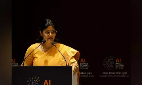 AI स्वास्थ्य असमानताओं को दूर कर सकता है, लेकिन मानवीय स्पर्श की जगह नहीं ले सकता: Anupriya Patel AI स्वास्थ्य असमानताओं को दूर कर सकता है, लेकिन मानवीय स्पर्श की जगह नहीं ले सकता: Anupriya Patel