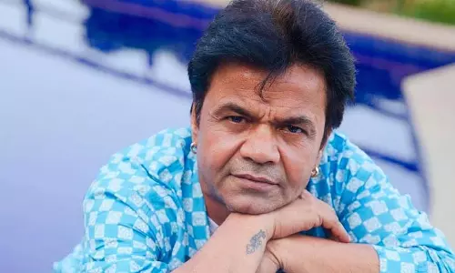 जेल से बाहर आए एक्टर राजपाल यादव जेल से बाहर आए एक्टर राजपाल यादव