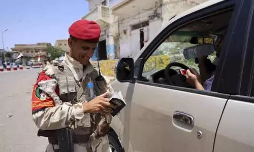 Yemen में हूथी वकीलों पर हमला, न्याय व्यवस्था पर सवाल Yemen में हूथी वकीलों पर हमला, न्याय व्यवस्था पर सवाल