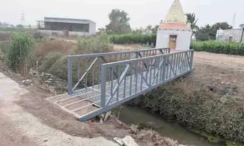 अधिकारियों के अनसुना करने के बाद कपल ने Iron Bridge बनाया