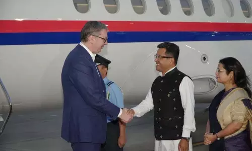 भारत-सेर्बिया द्विपक्षीय संबंधों को नया आयाम देने भारत पहुंचे Vucic भारत-सेर्बिया द्विपक्षीय संबंधों को नया आयाम देने भारत पहुंचे Vucic