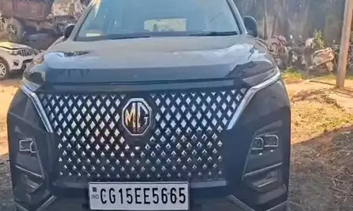 नावापारा में कार स्टंट मामले में मालिक पर 37 हजार का जुर्माना