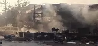 Faridabad: केमिकल कंपनी में ब्लास्ट ,42 लोग झुलसे Faridabad: केमिकल कंपनी में ब्लास्ट ,42 लोग झुलसे