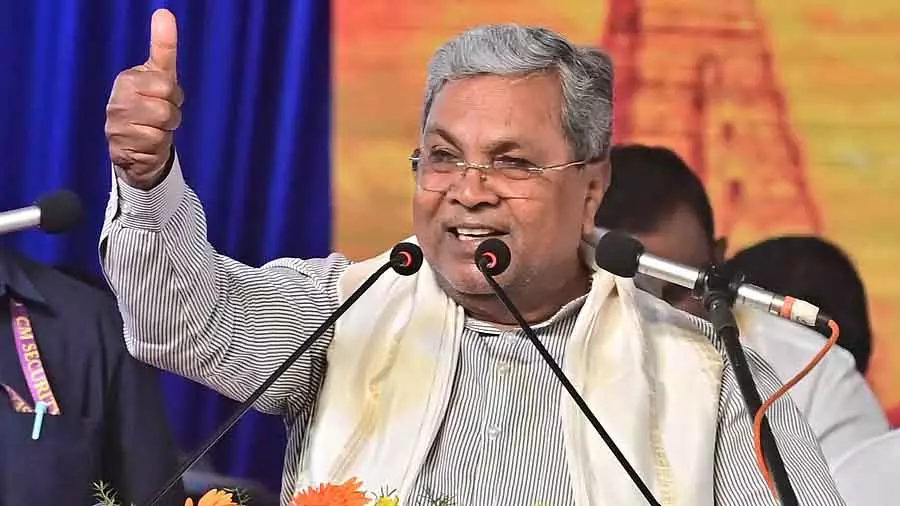 Karnataka : कांग्रेस सांसदों ने सरकार से कहा, SC/ST फंड को दूसरी जगह न भेजें Karnataka : कांग्रेस सांसदों ने सरकार से कहा, SC/ST फंड को दूसरी जगह न भेजें
