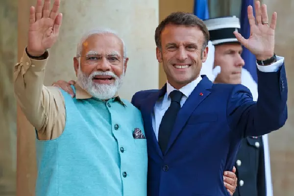 PM Modi और फ्रांस के राष्ट्रपति मैक्रों आज मुंबई में मिलेंगे PM Modi और फ्रांस के राष्ट्रपति मैक्रों आज मुंबई में मिलेंगे