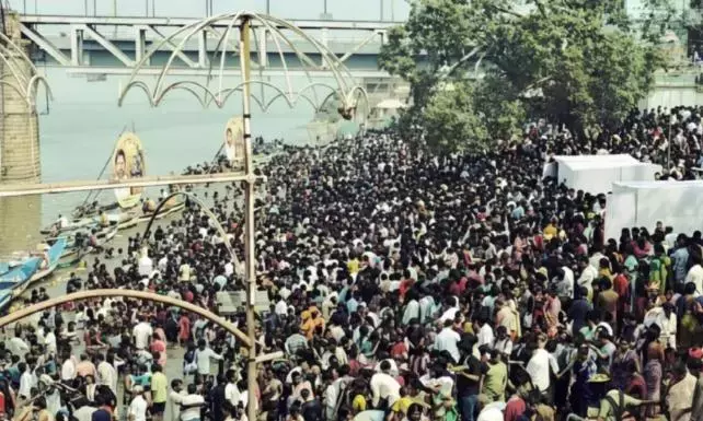 Andhra : अधिकारियों ने महाशिवरात्रि में चुनौतियों की पहचान की Andhra : अधिकारियों ने महाशिवरात्रि में चुनौतियों की पहचान की