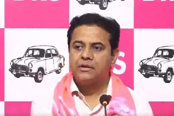 KTR ने तेलंगाना निकाय चुनावों के दौरान कांग्रेस की ‘गुंडागर्दी’ की निंदा की KTR ने तेलंगाना निकाय चुनावों के दौरान कांग्रेस की ‘गुंडागर्दी’ की निंदा की
