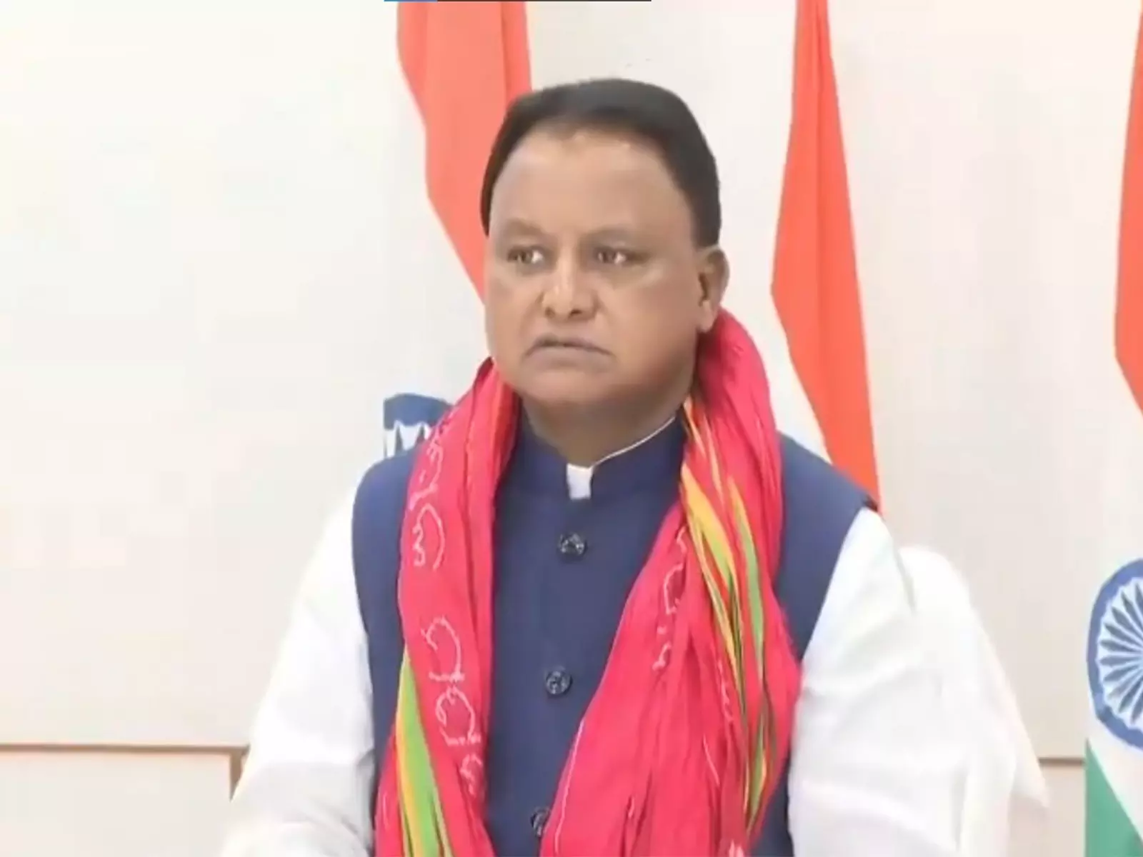 CM माझी ने श्री मंदिर रत्न भंडार के आभूषणों की गिनती के लिए SOP पर हाई-लेवल मीटिंग की अध्यक्षता की CM माझी ने श्री मंदिर रत्न भंडार के आभूषणों की गिनती के लिए SOP पर हाई-लेवल मीटिंग की अध्यक्षता की