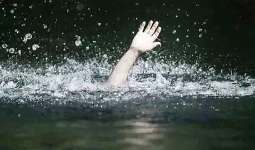 दुखद: Swimming करते समय मेडिकल स्टूडेंट की अचानक मौत दुखद: Swimming करते समय मेडिकल स्टूडेंट की अचानक मौत