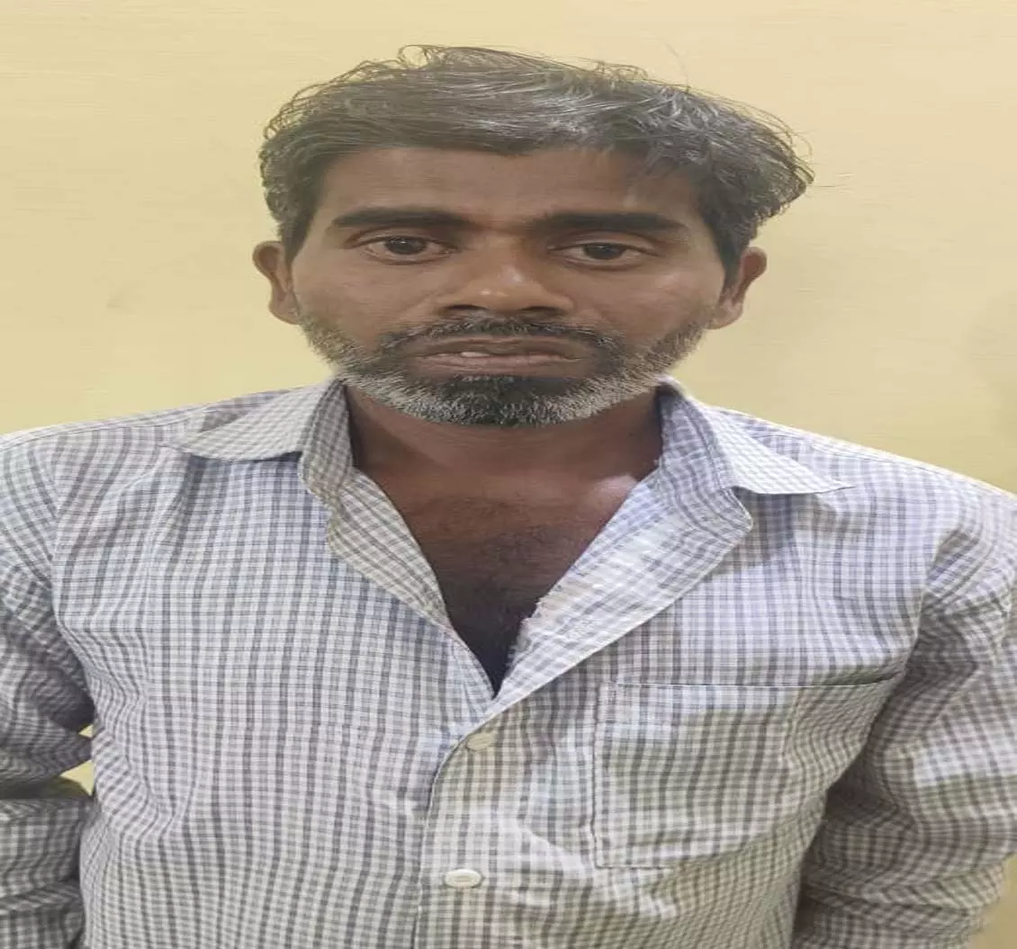 छेड़छाड़ के आरोपी अमीरलाल सोनवानी को 3 साल की सजा छेड़छाड़ के आरोपी अमीरलाल सोनवानी को 3 साल की सजा