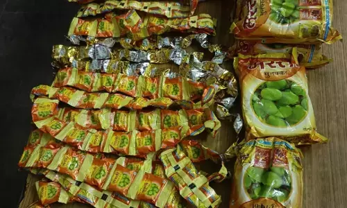 Telangana: आबकारी विभाग की छापेमारी में 9.6 किलोग्राम गांजा चॉकलेट बरामद