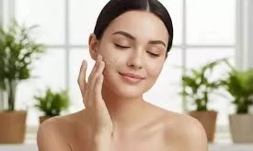 Skin Care For Ramadan: रमजान से पहले कर लें स्किन केयर, ताकि चांद सा चमके चेहरा Skin Care For Ramadan: रमजान से पहले कर लें स्किन केयर, ताकि चांद सा चमके चेहरा