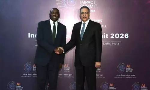UK के डिप्टी PM डेविड लैमी AI इम्पैक्ट समिट के लिए दिल्ली पहुंचे