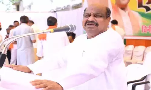 भ्रष्टाचार करने वाले हमको बुद्धि ना दें, कांग्रेस नेता पर बीजेपी विधायक ने साधा निधाना भ्रष्टाचार करने वाले हमको बुद्धि ना दें, कांग्रेस नेता पर बीजेपी विधायक ने साधा निधाना